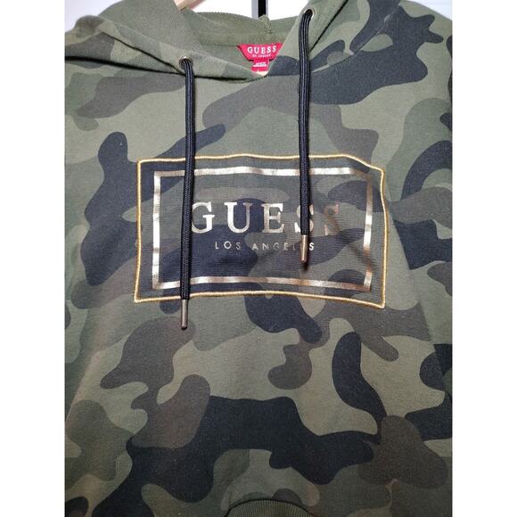 Guess Sweatshirt Women's Logo Print Cropped Camo Hoodie Green Long-Sleeve LARGE - Picture 2 of 5